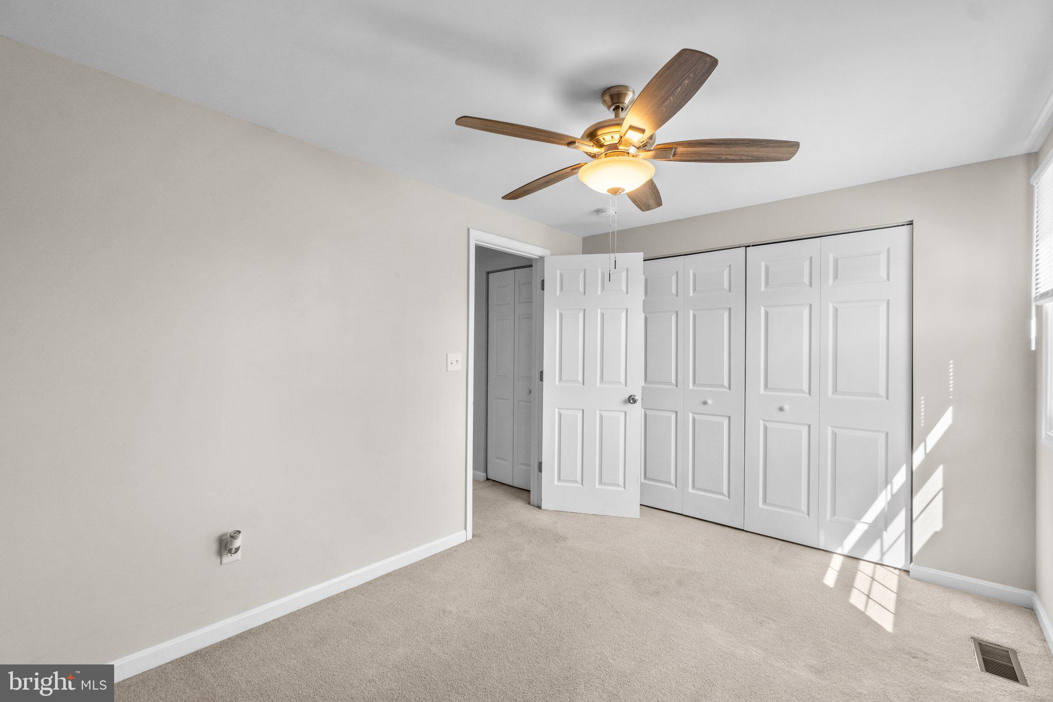 5803 Drawbridge Ct