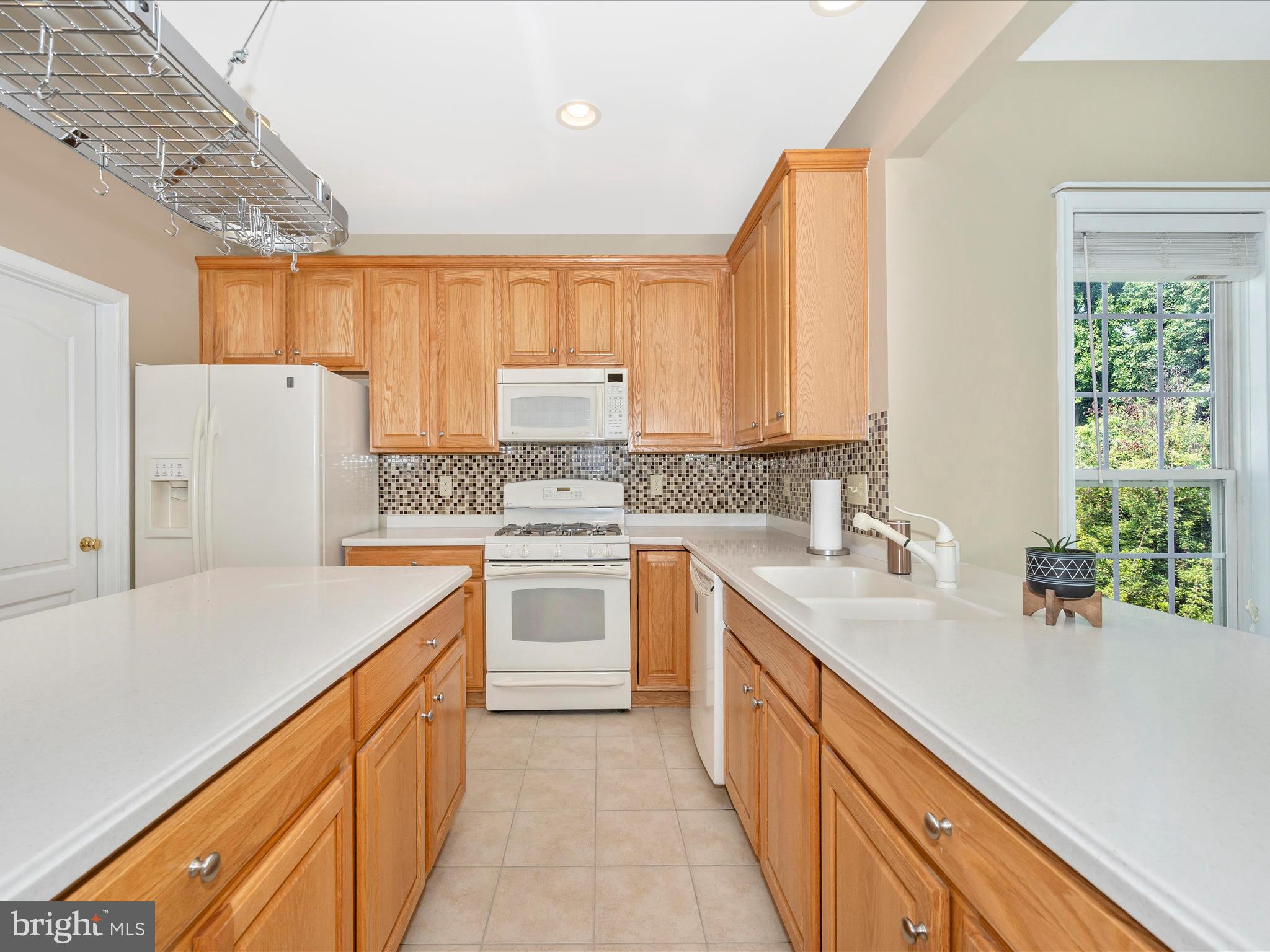 229 Galyn Dr