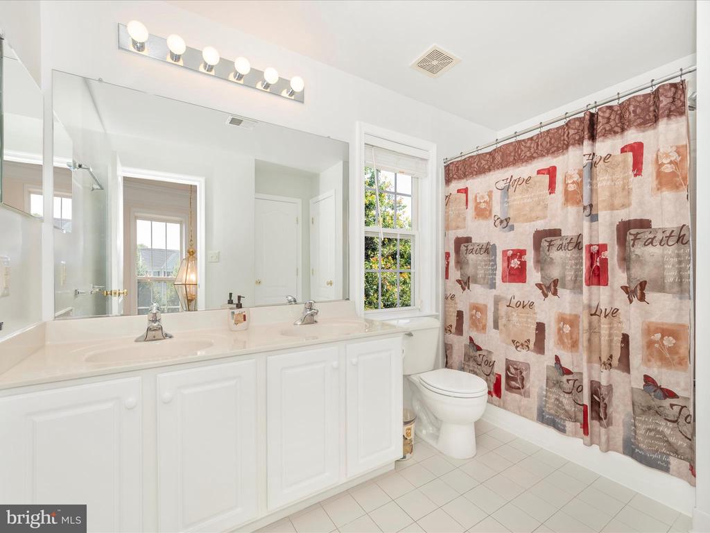 229 Galyn Dr