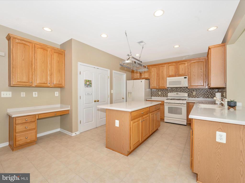 229 Galyn Dr