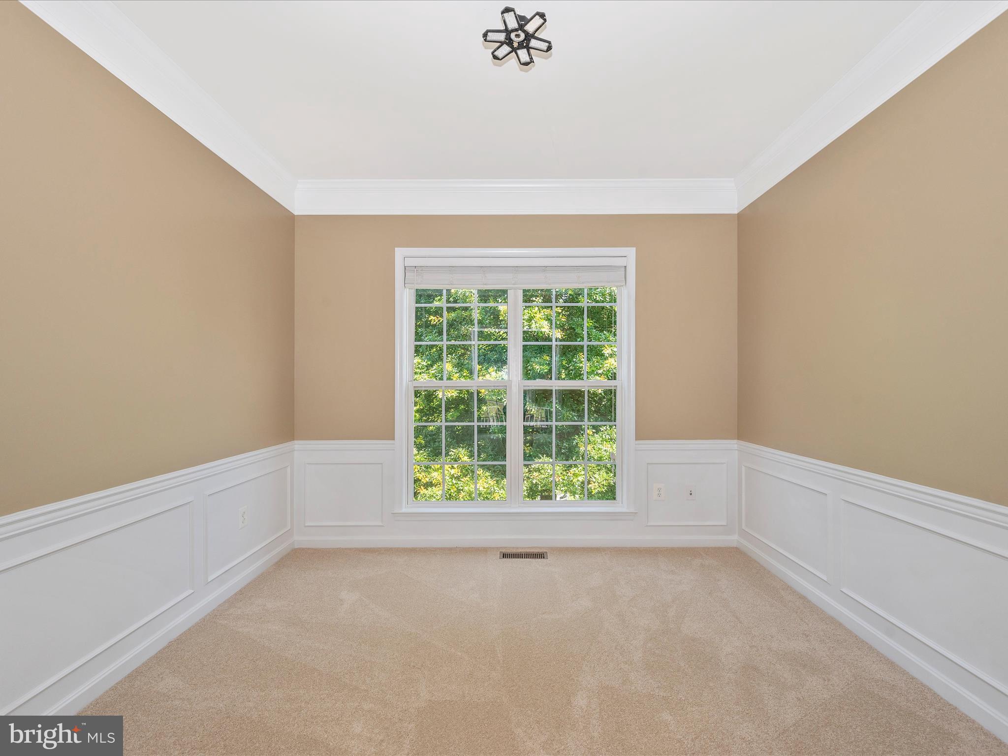 229 Galyn Dr