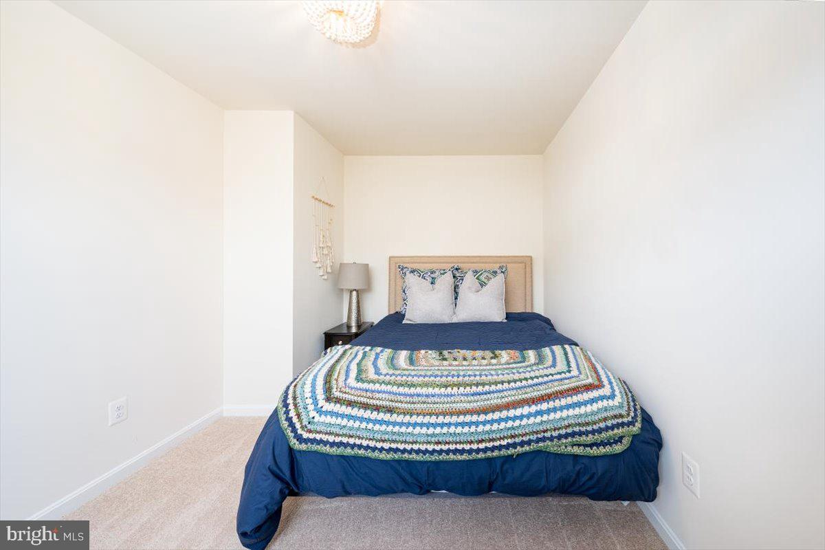 1203 Pennington Dr