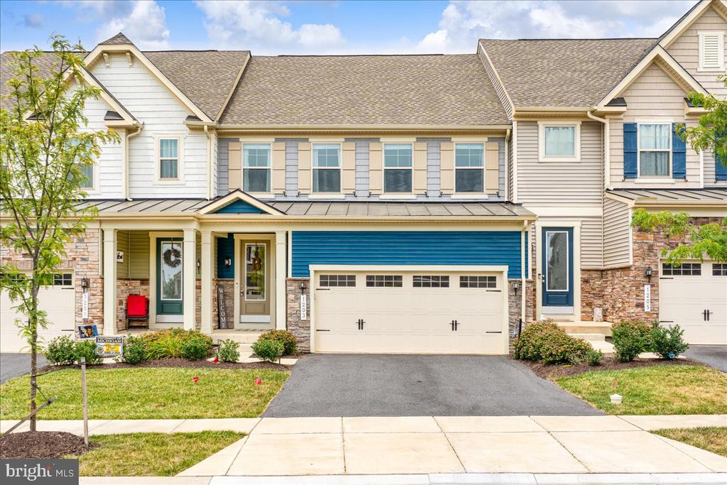 1203 Pennington Dr