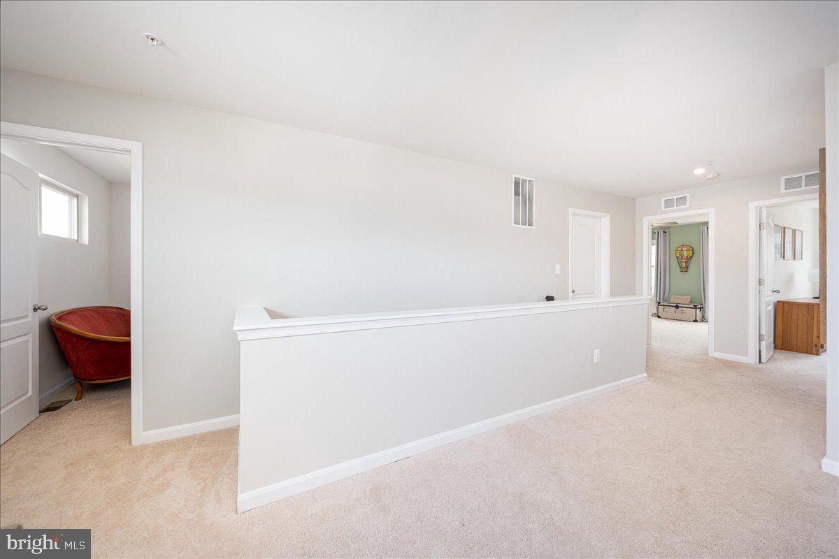 1203 Pennington Dr