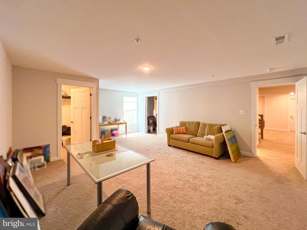 1106 Furgeson Ln