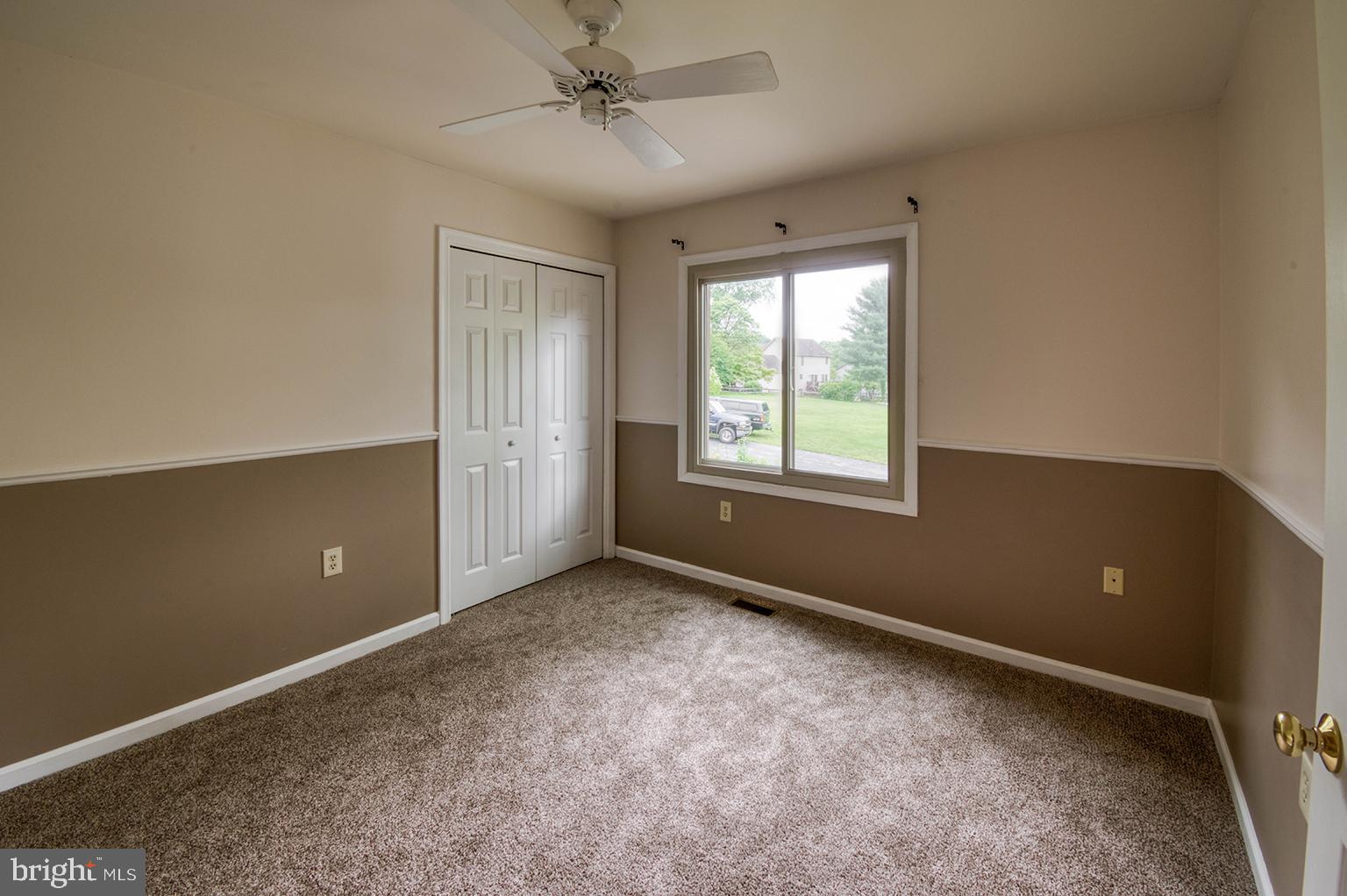 10391 MEADOWLAKE CIR