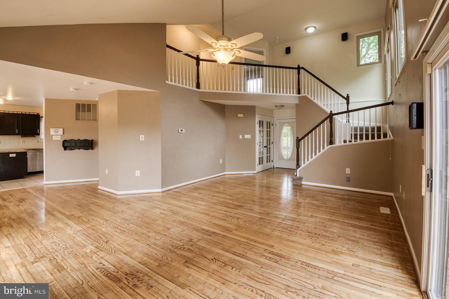 10391 MEADOWLAKE CIR