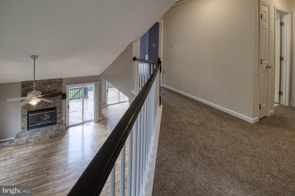 10391 MEADOWLAKE CIR