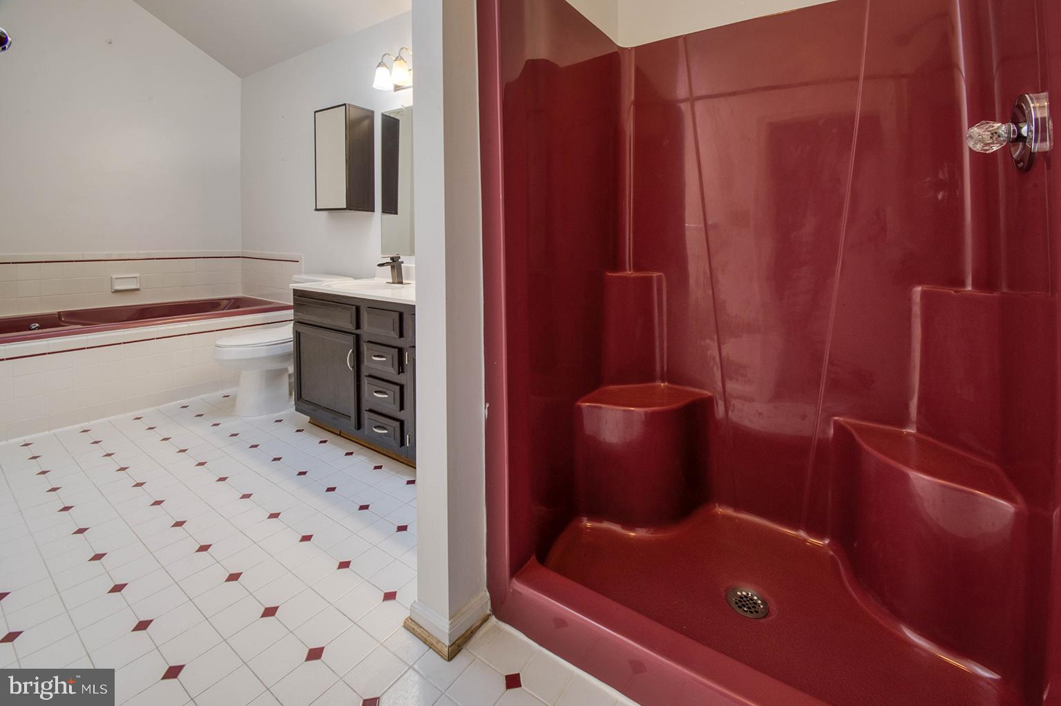 10391 MEADOWLAKE CIR