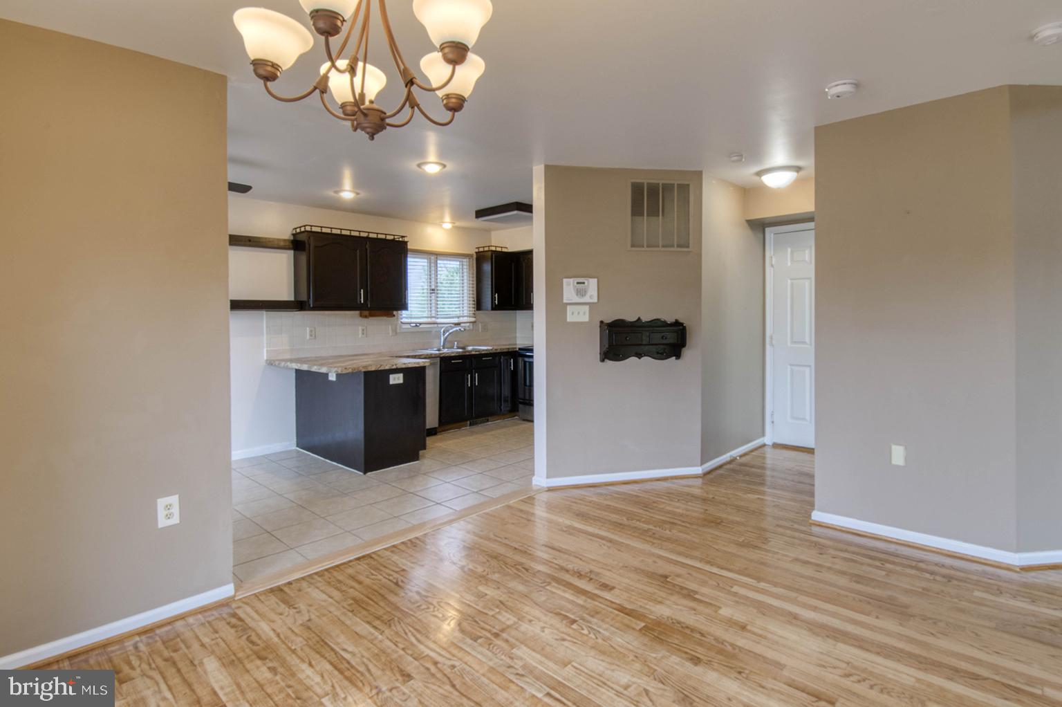 10391 MEADOWLAKE CIR