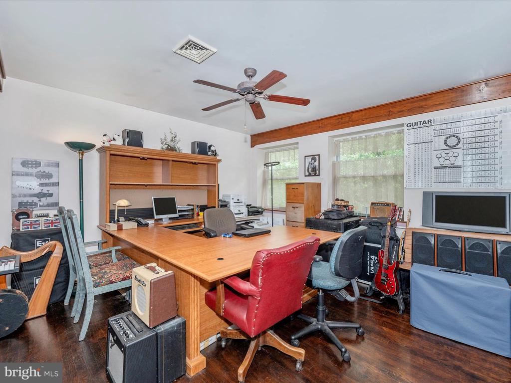 5203 New Design Rd