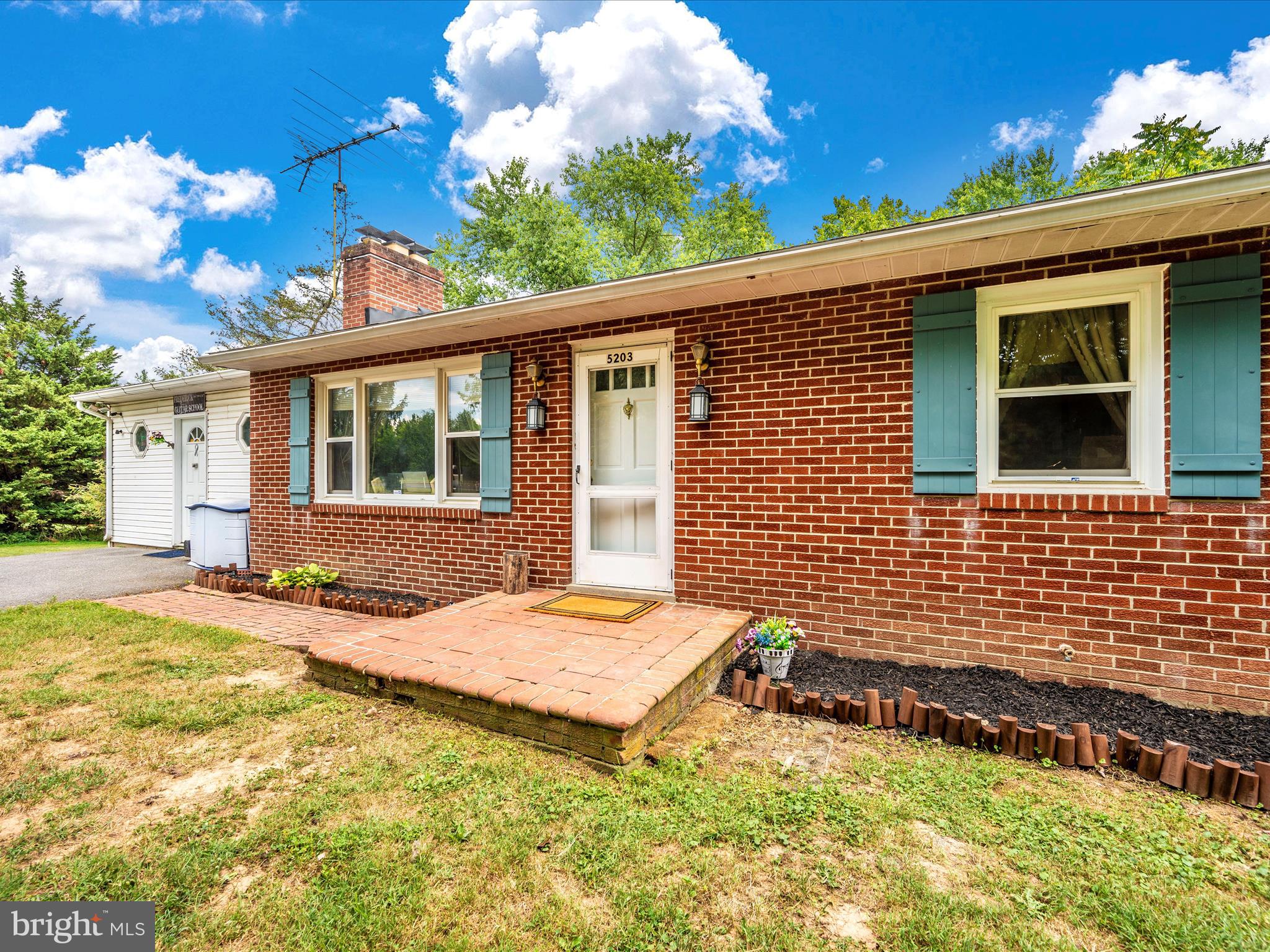 5203 New Design Rd
