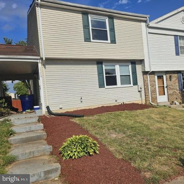 1758 CARRIAGE WAY