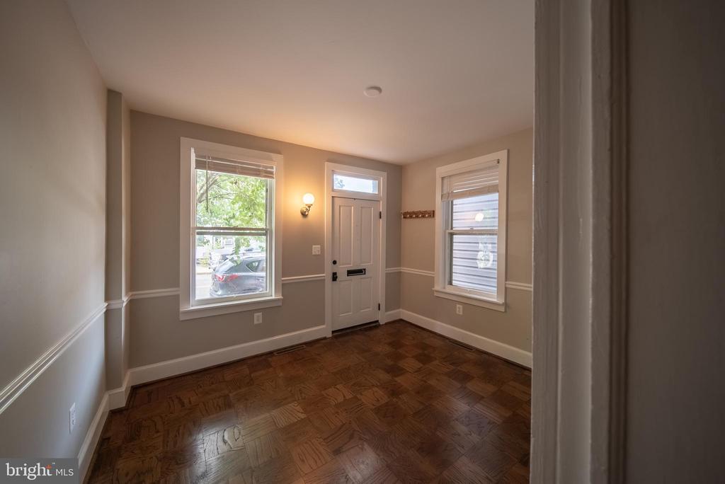 214 6TH STREET ST #214A