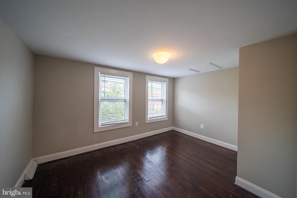 214 6TH STREET ST #214A