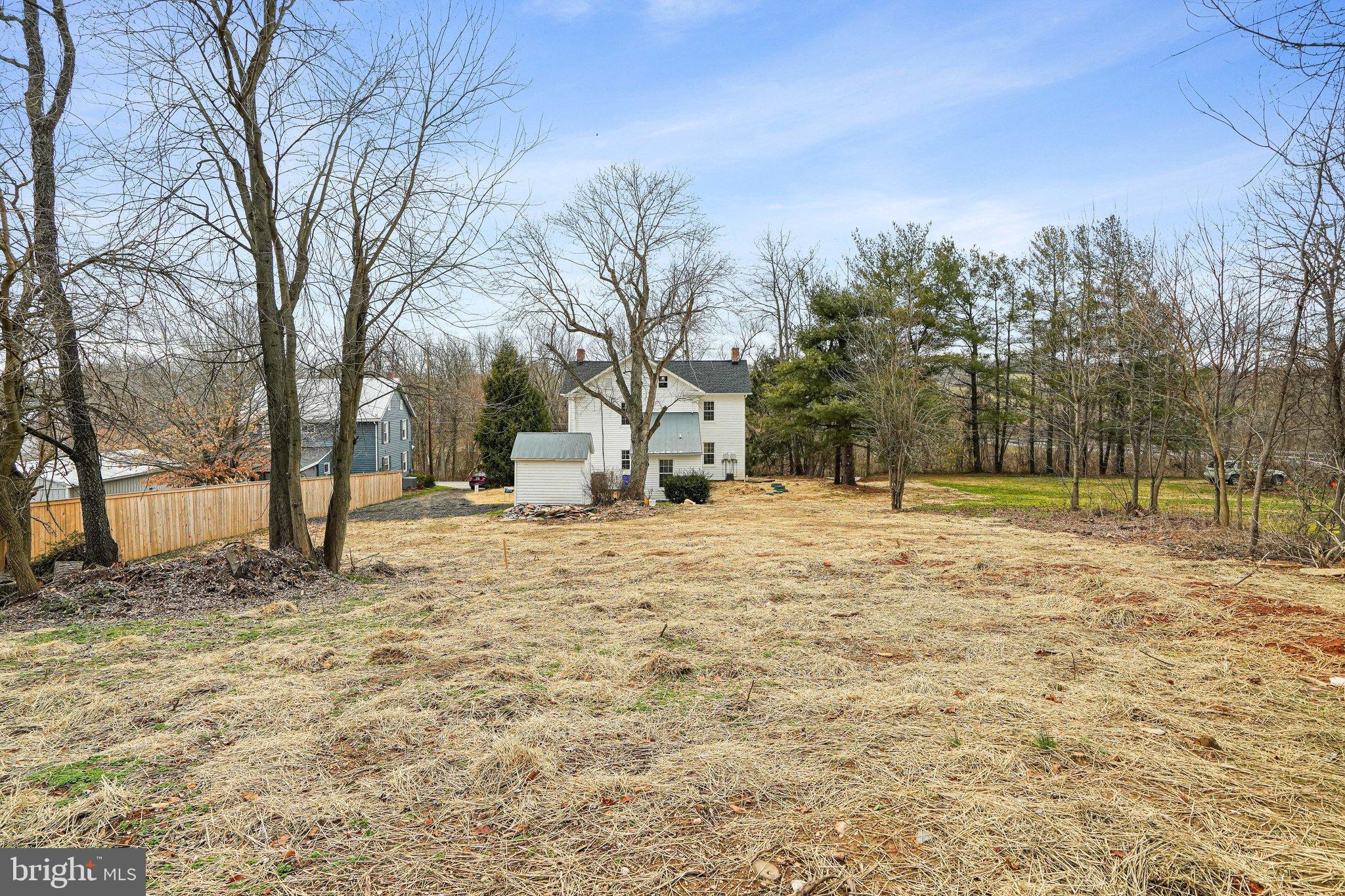 8821 Clemsonville Rd