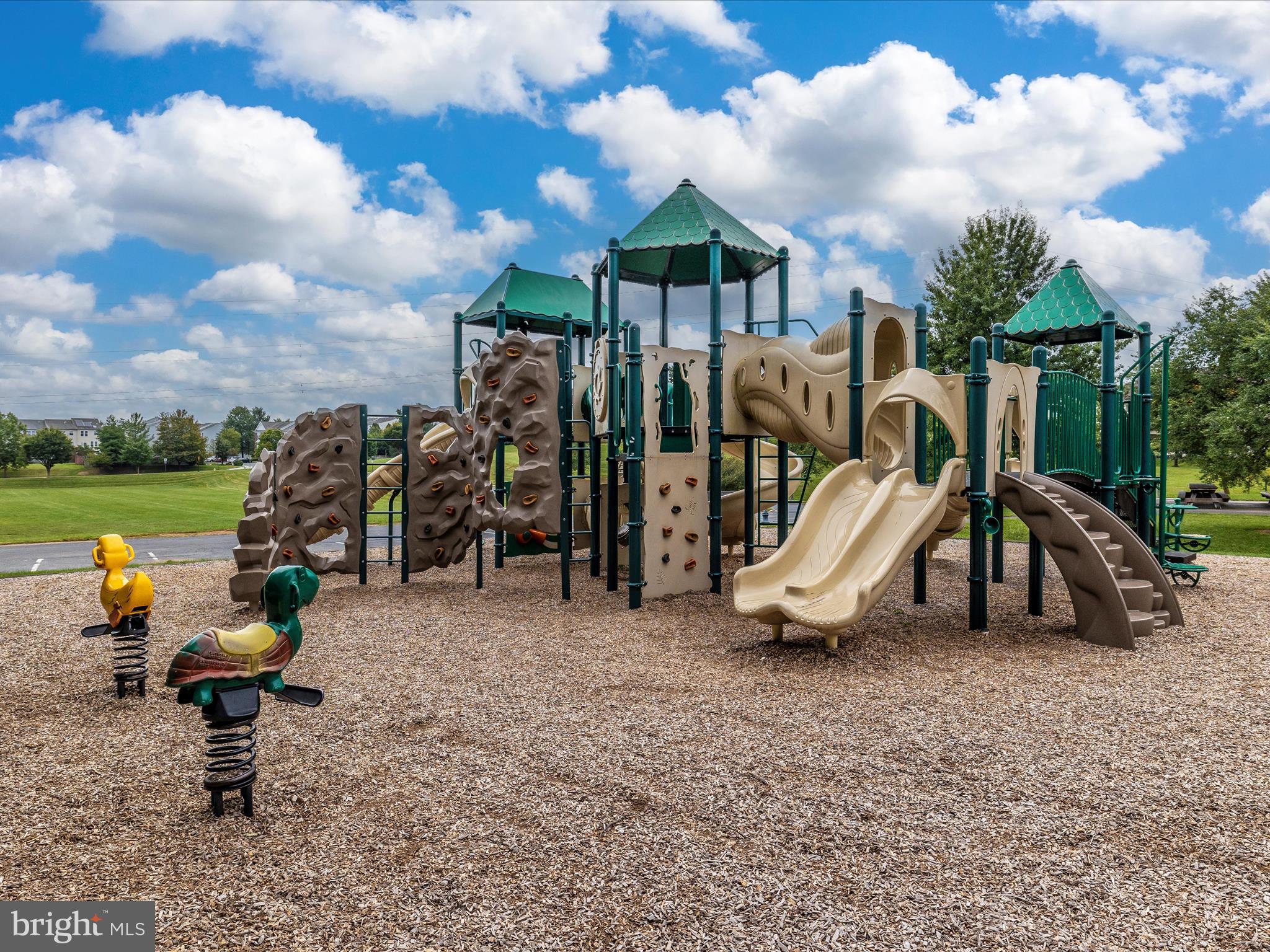 2502 SHELLEY CIRCLE 1C