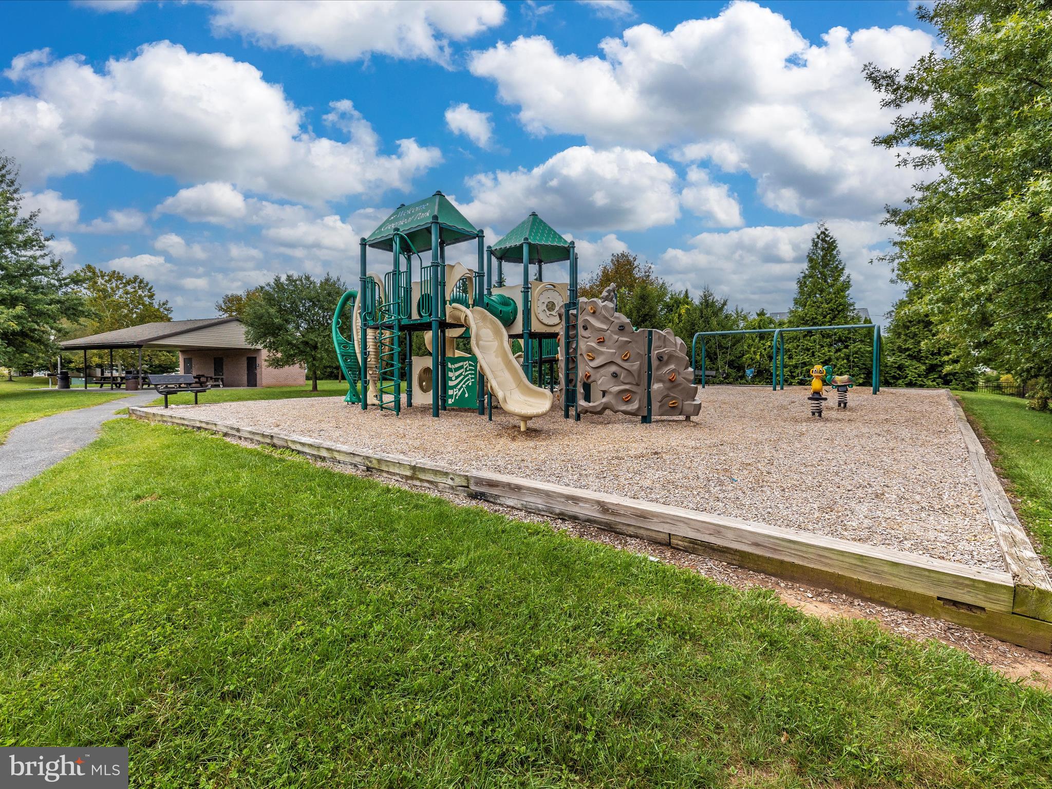 2502 SHELLEY CIRCLE 1C