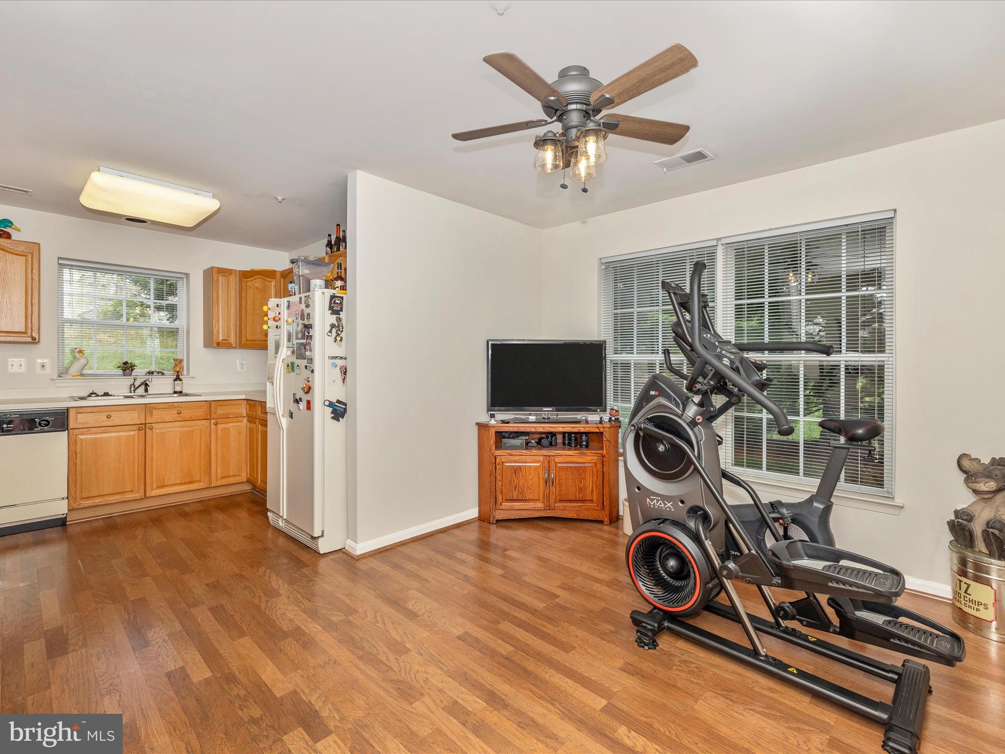 2502 SHELLEY CIRCLE 1C