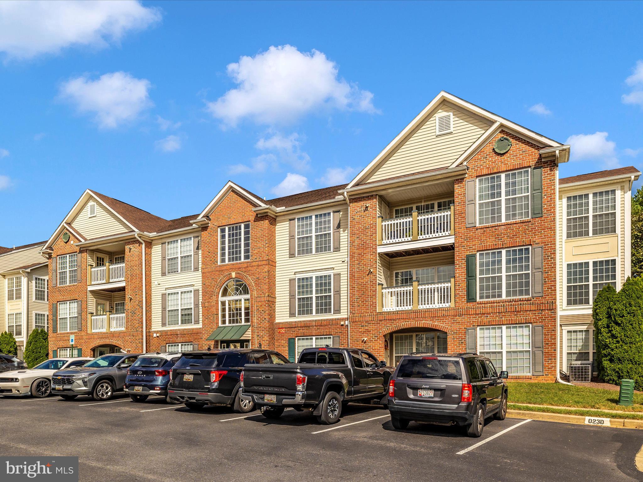 2502 SHELLEY CIRCLE 1C