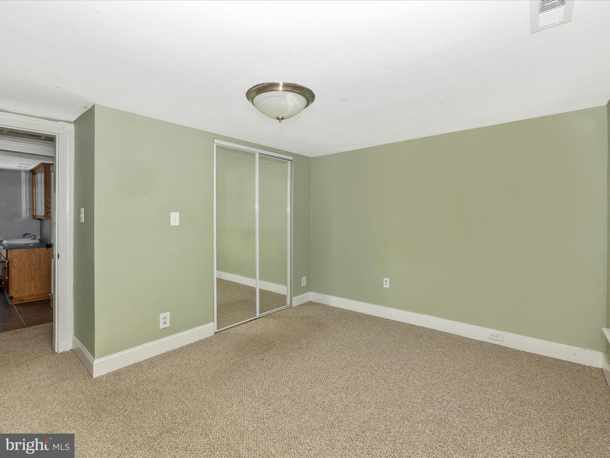 113 W B St