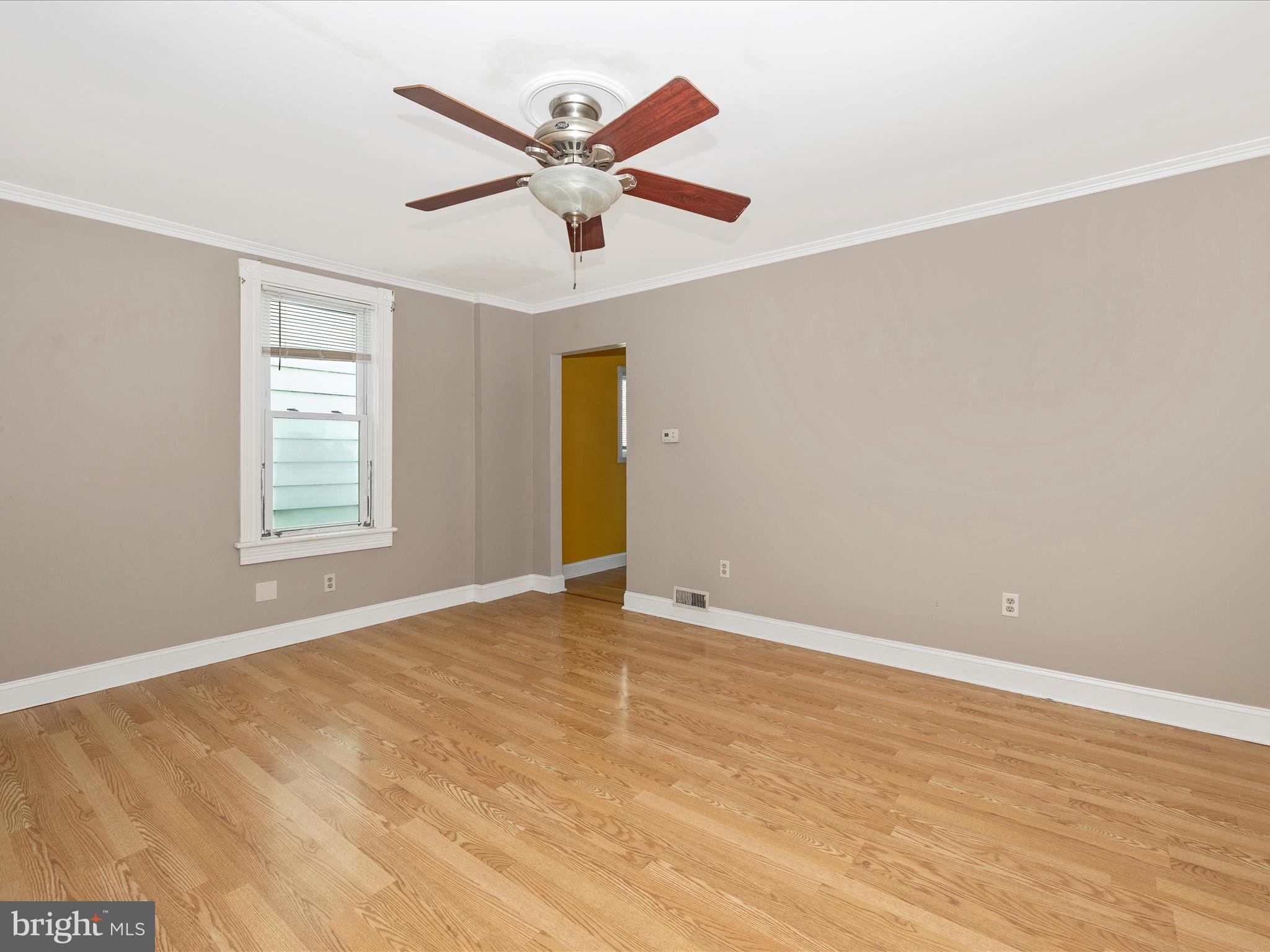 113 W B St