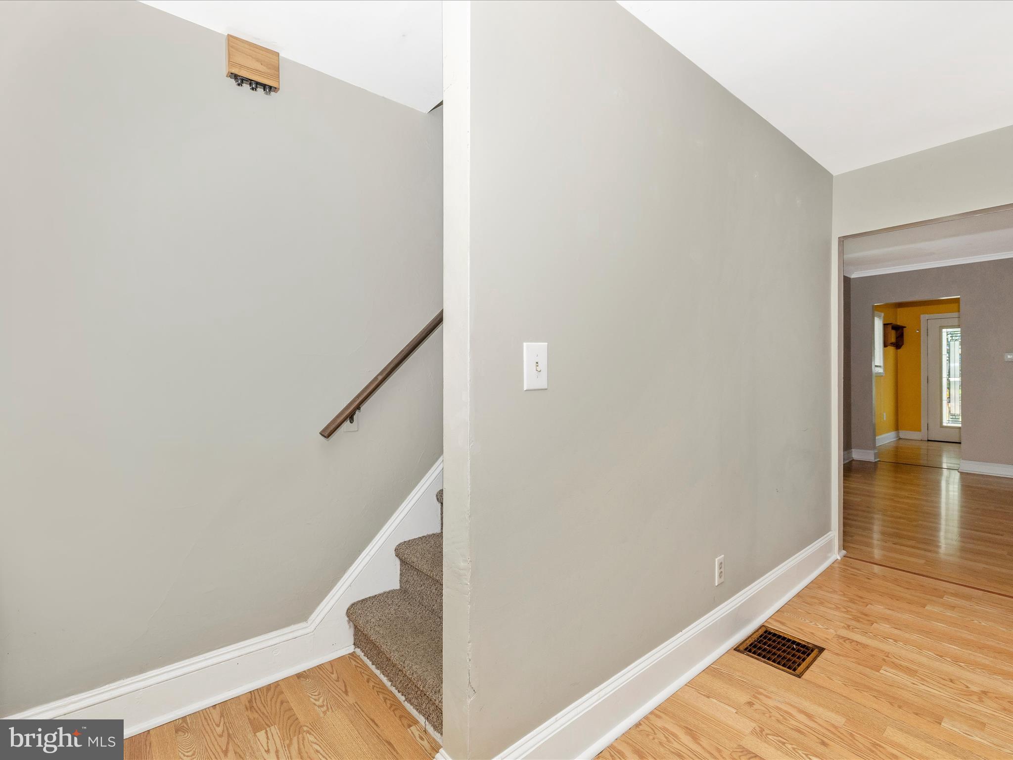 113 W B St