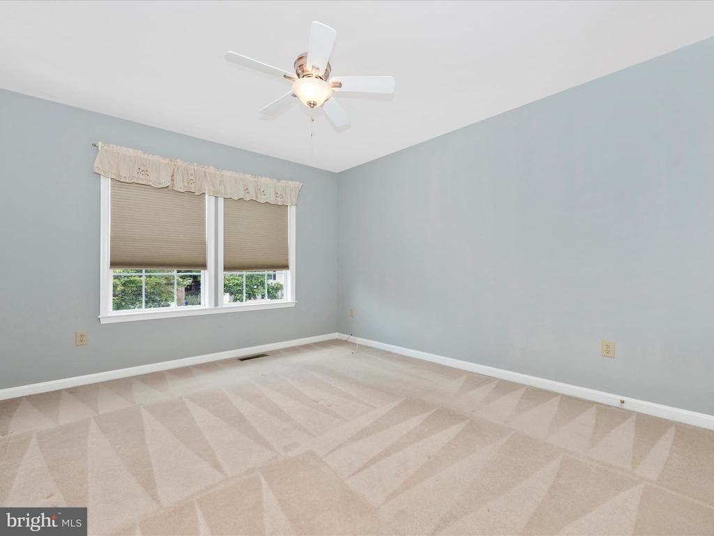810 Geronimo Dr