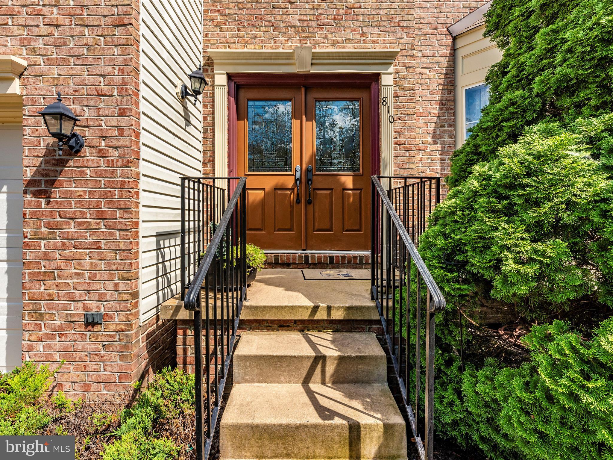 810 Geronimo Dr