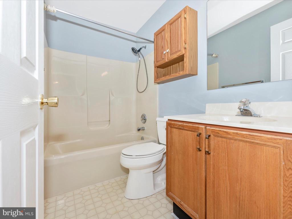 810 Geronimo Dr