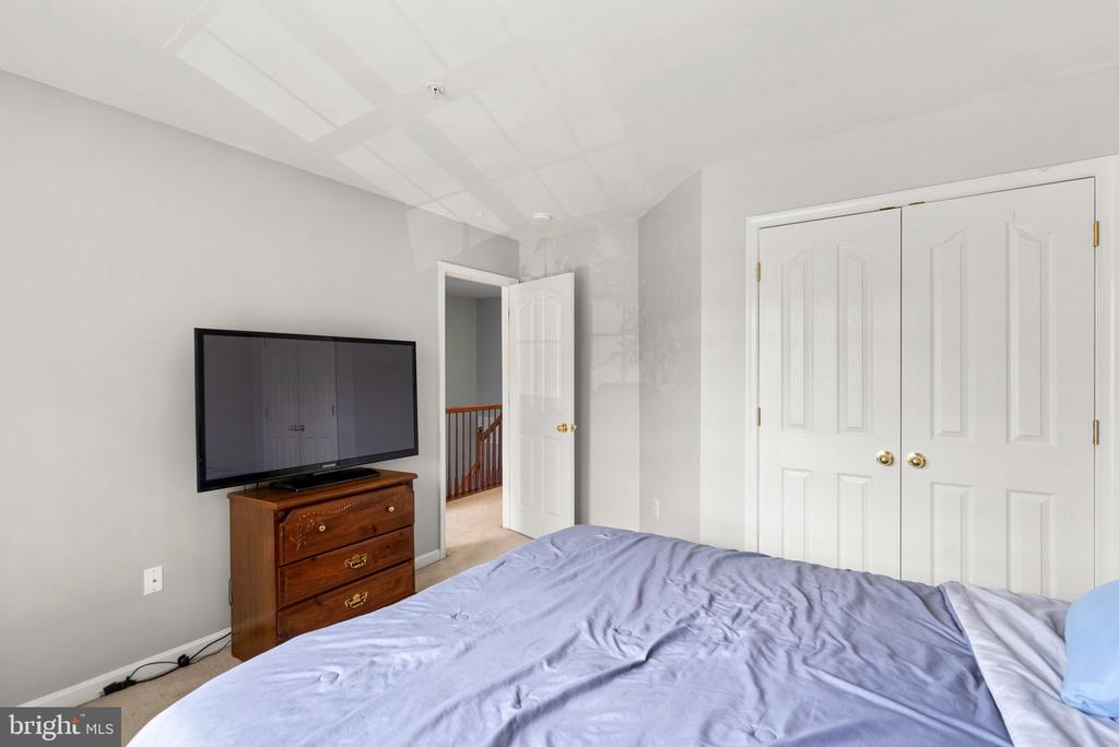 100 Buell Dr