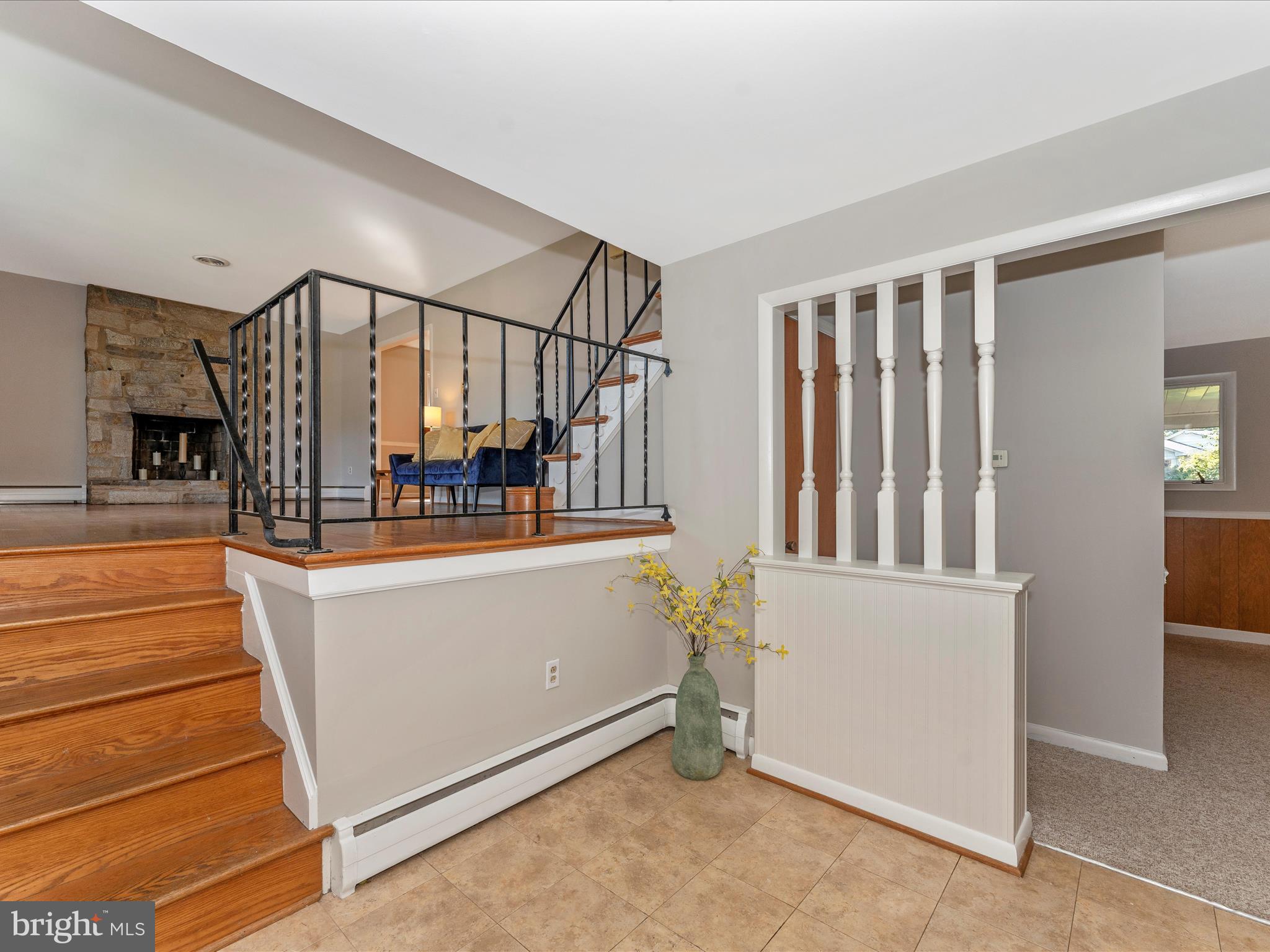 207 Meadowdale Ln