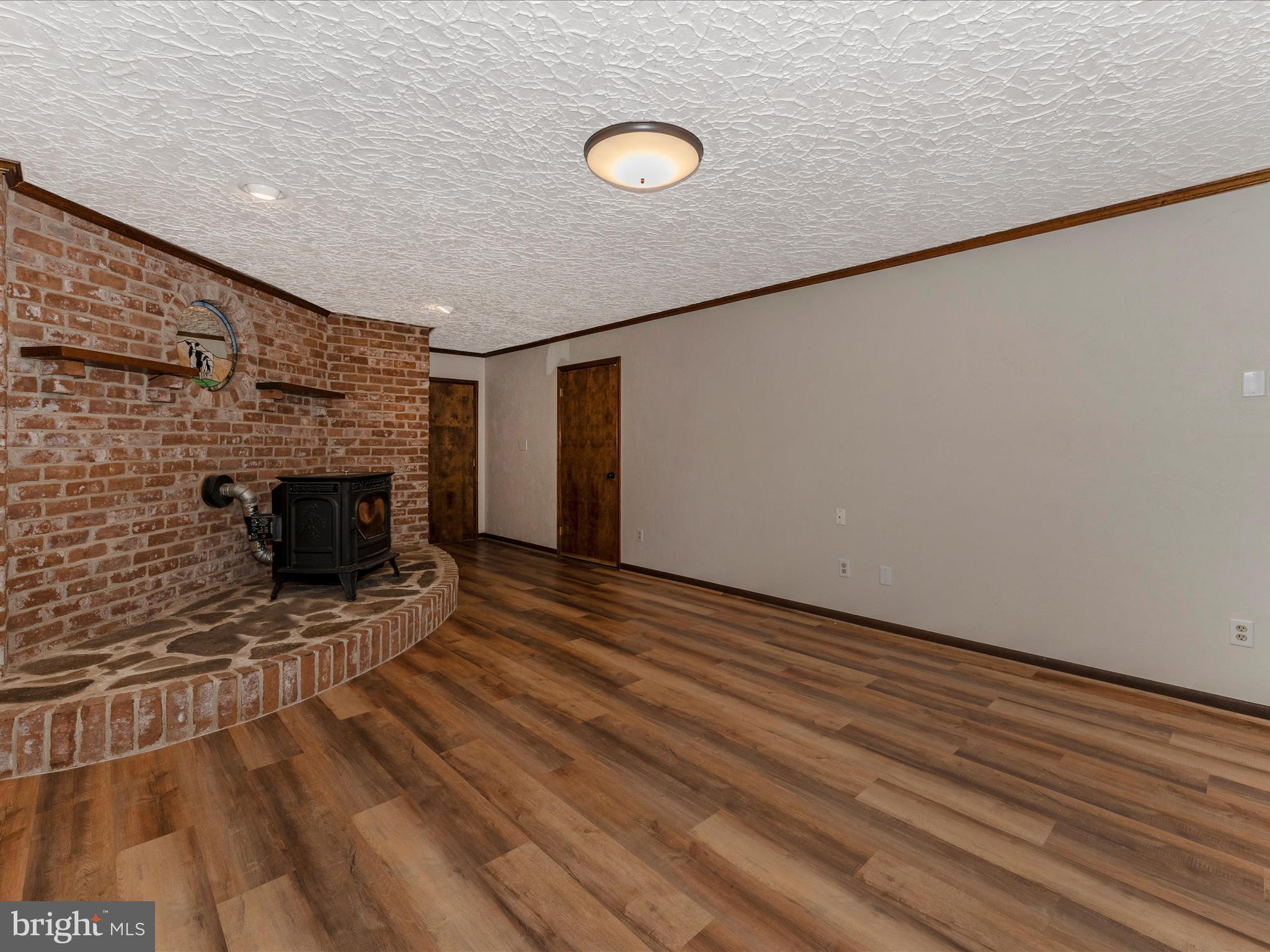 9419 GREEN VALLEY RD