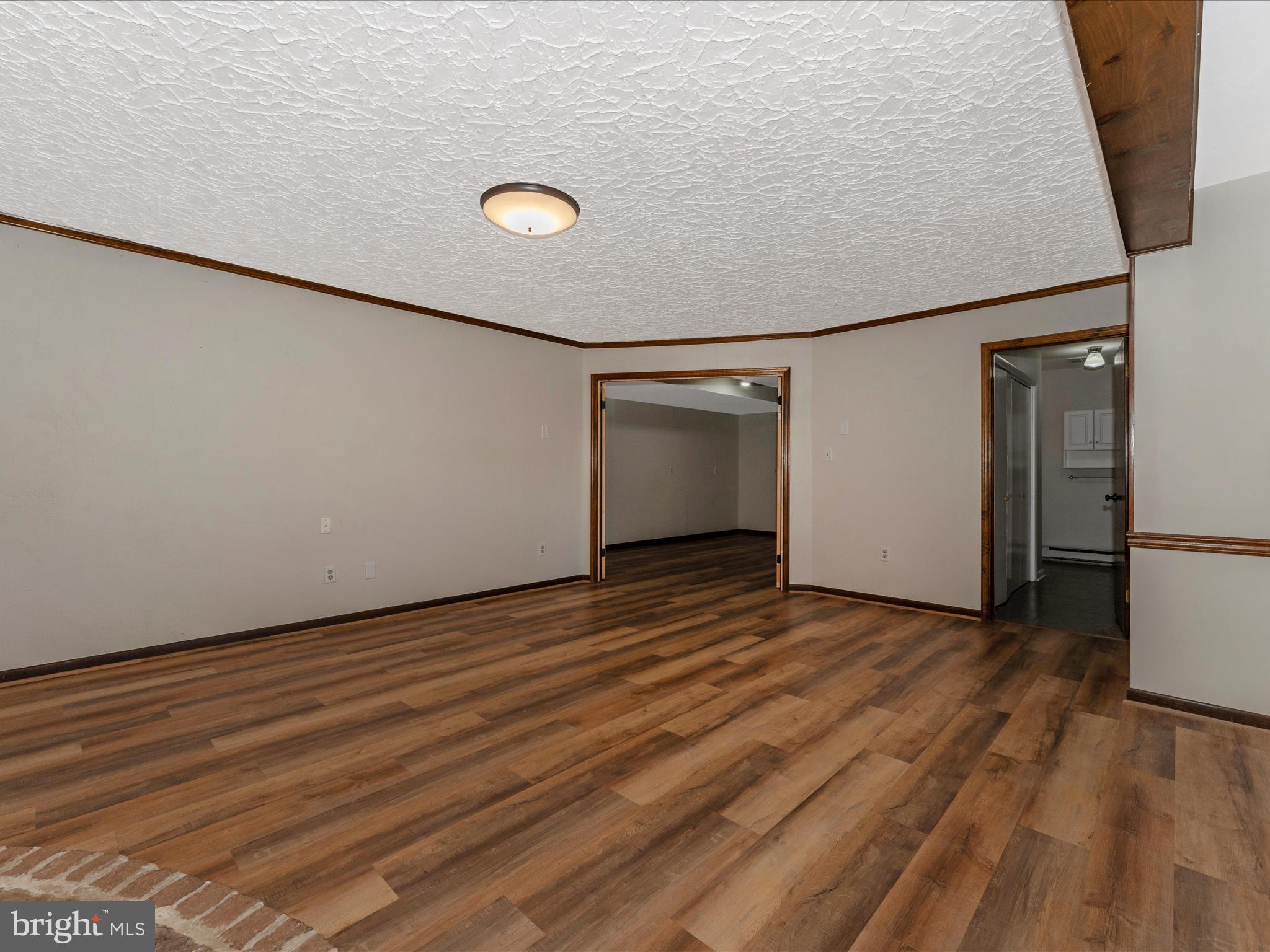 9419 GREEN VALLEY RD