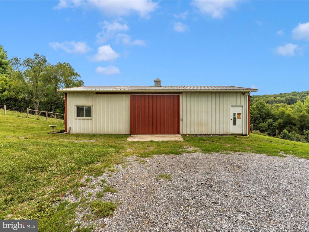 9419 GREEN VALLEY RD