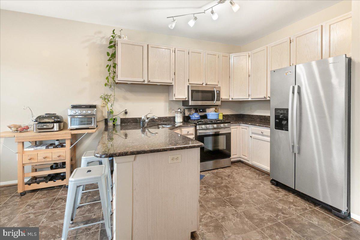 2238 Bear den Rd