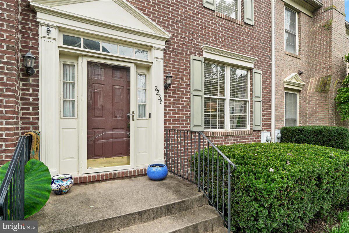 2238 Bear den Rd