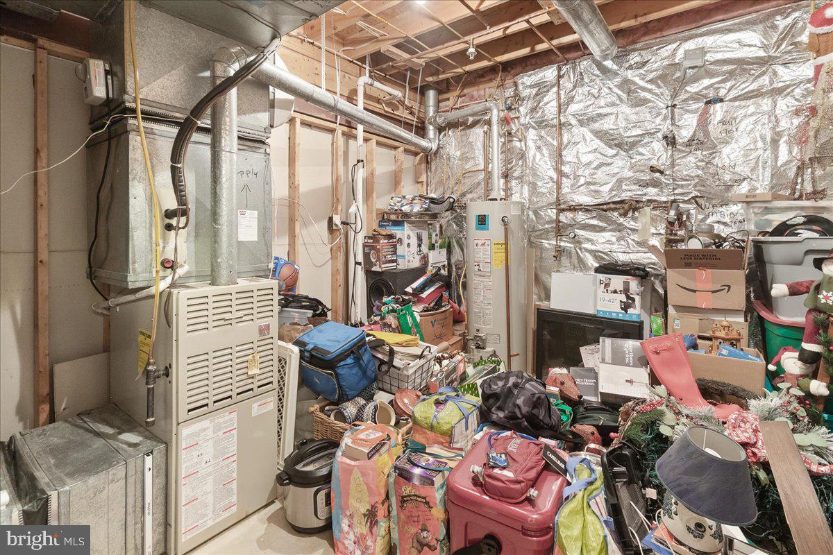 2238 Bear den Rd