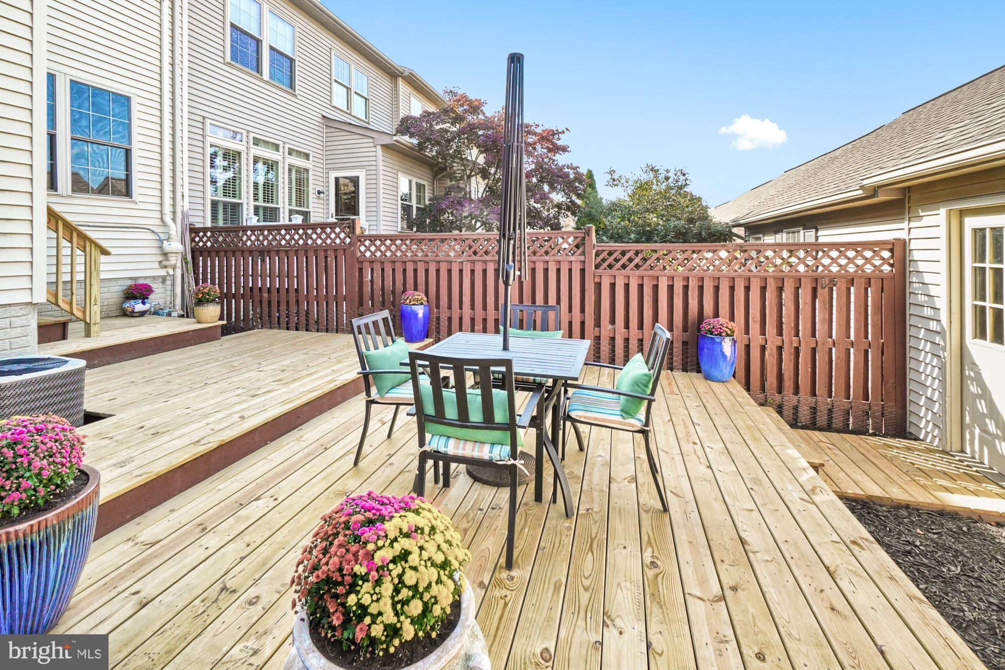 2238 Bear den Rd