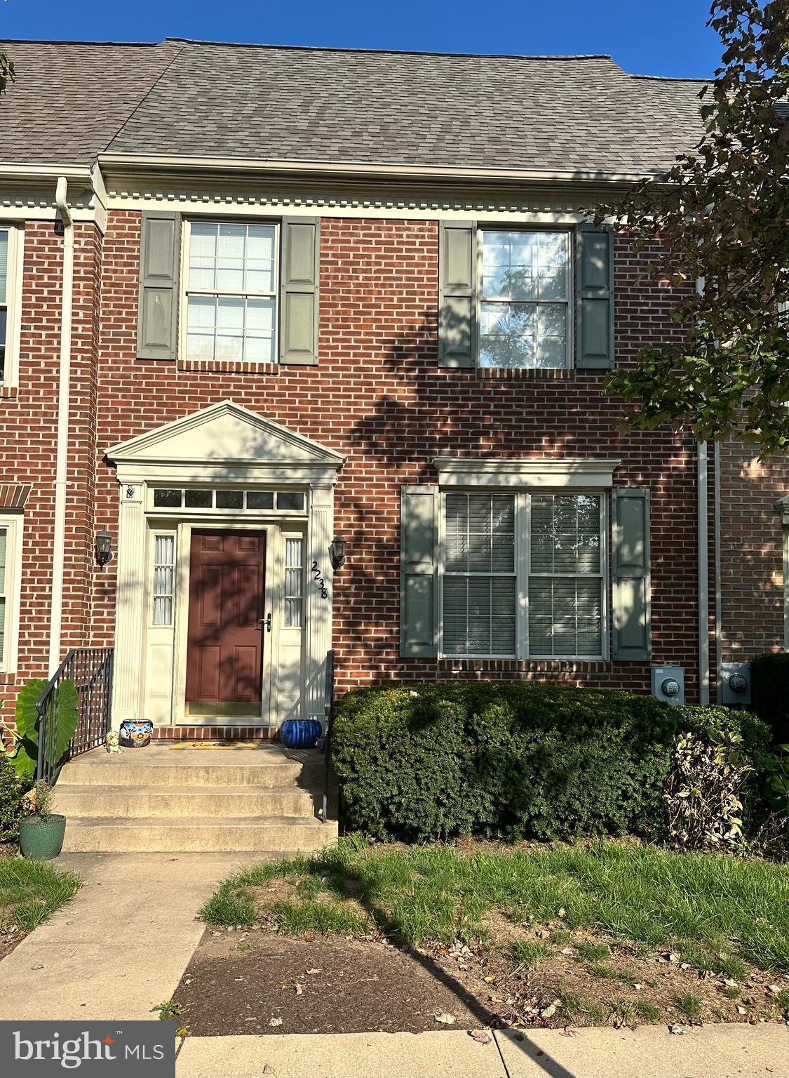 2238 Bear den Rd