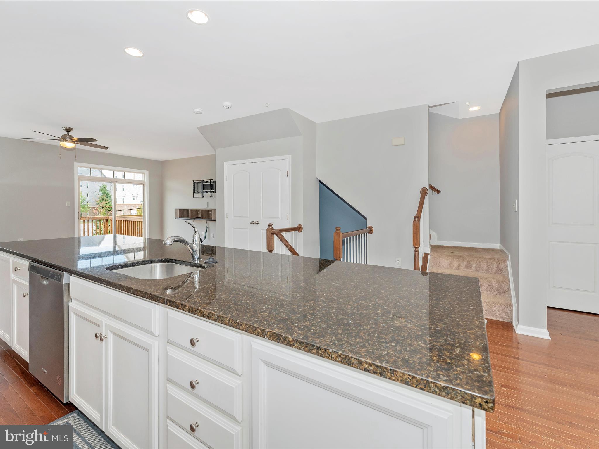 4724 Cambria Rd