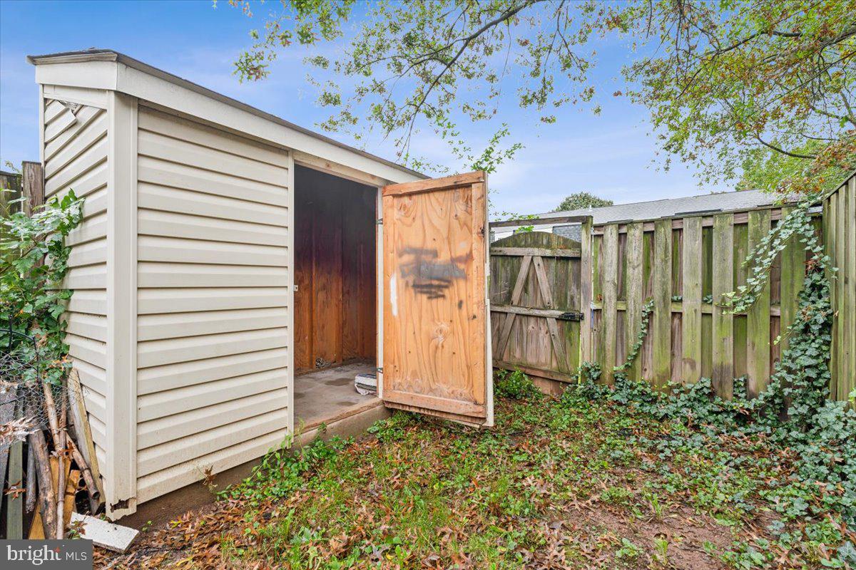 494 Arwell Ct
