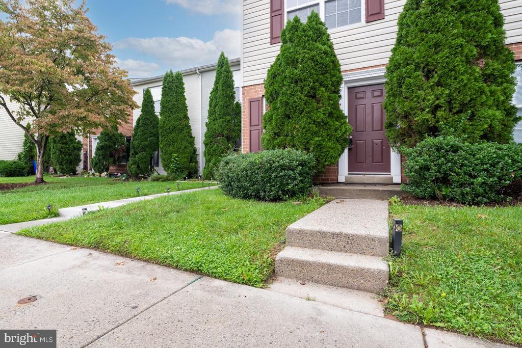 494 Arwell Ct