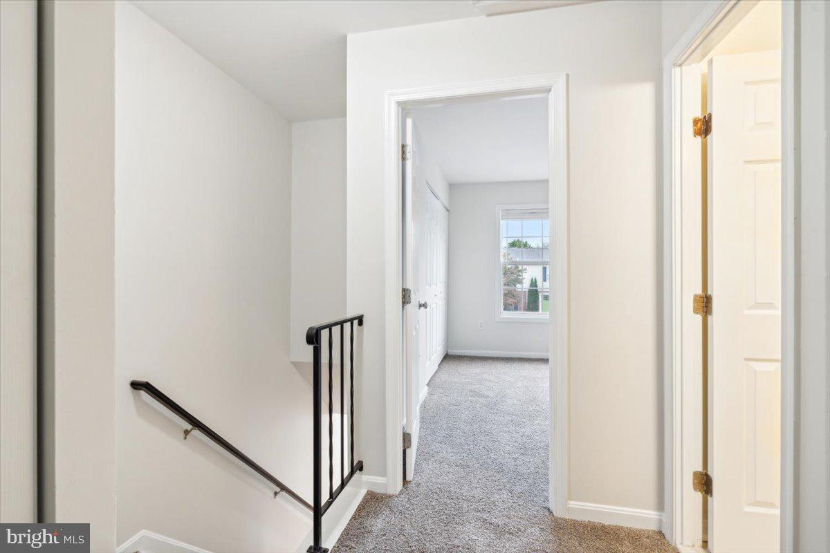 494 Arwell Ct