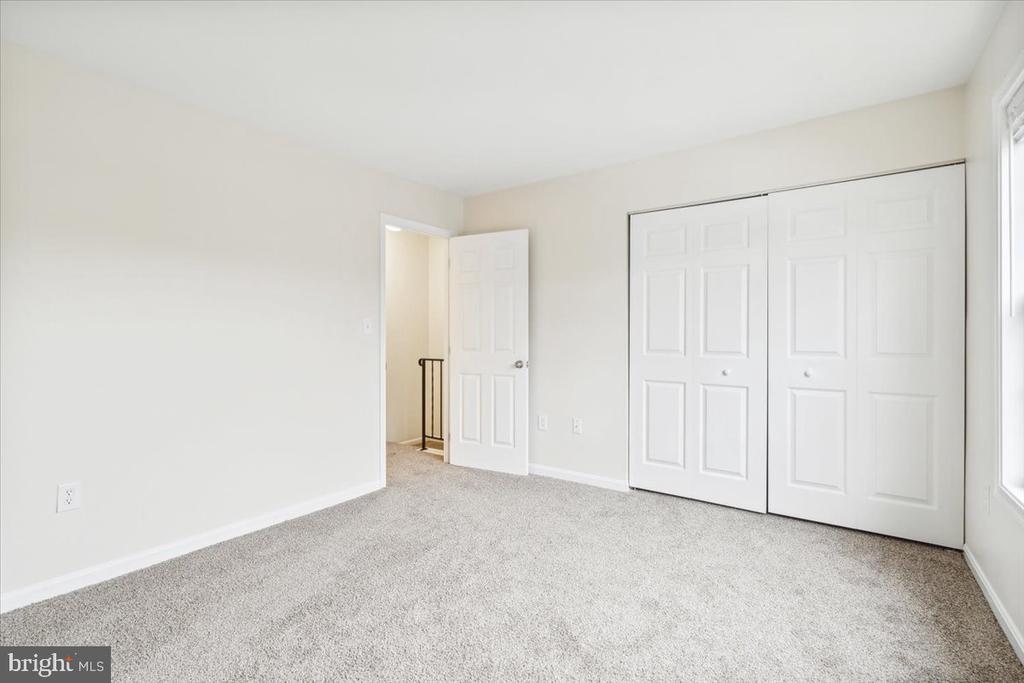 494 Arwell Ct