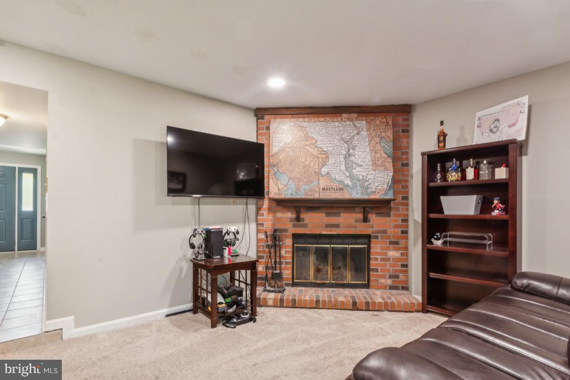 7994 Clipper Ct