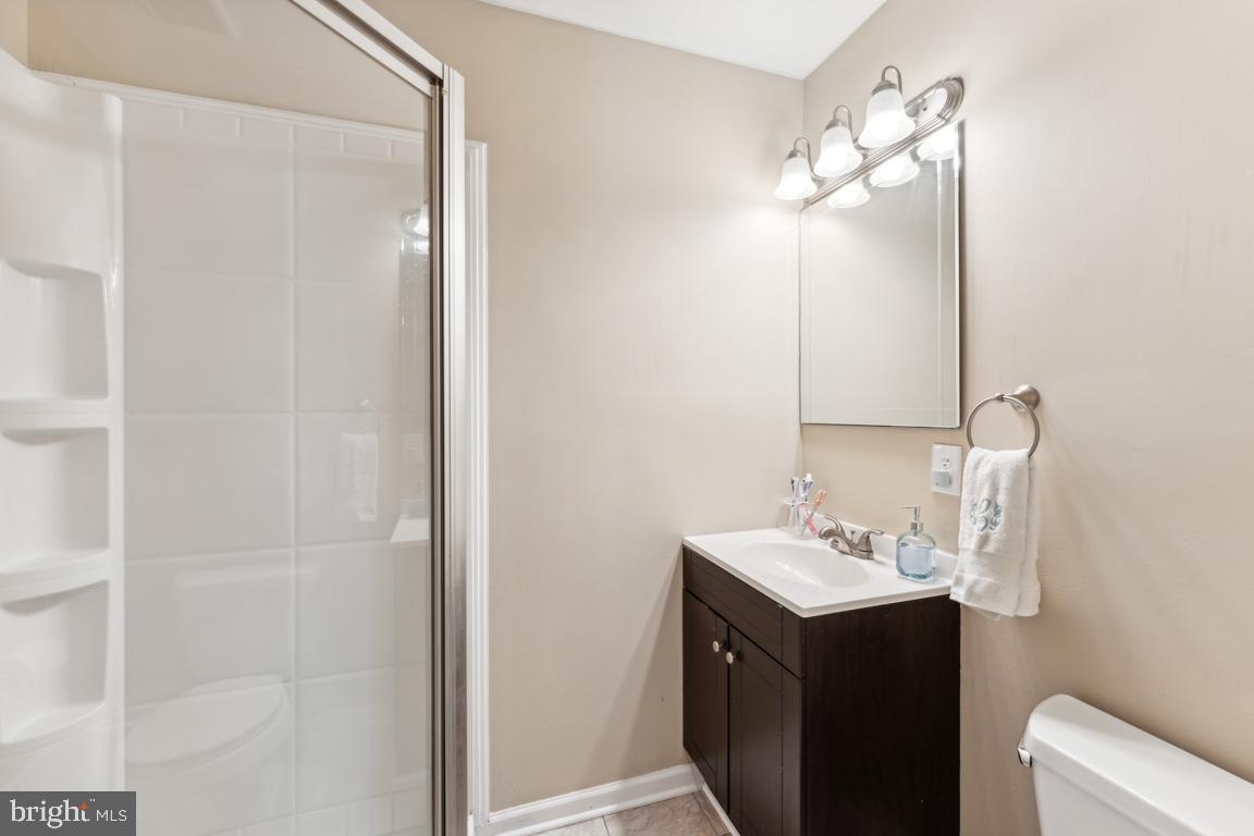 1301 Oak View