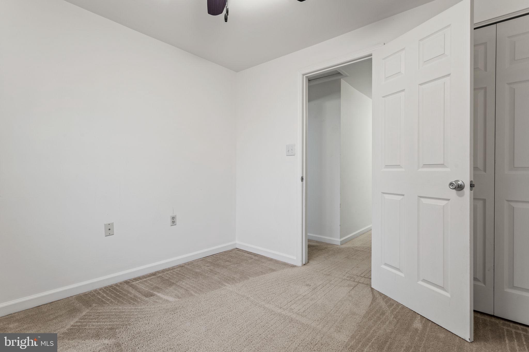 117 ADAMS CT