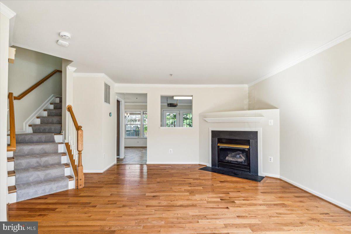 2011 ROSECRANS CT