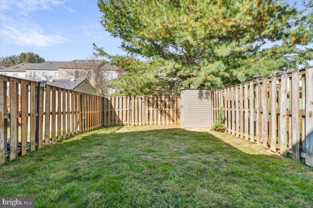 2011 ROSECRANS CT